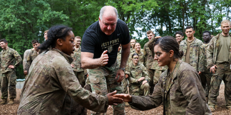 Le programme West Point – Black Belt Magazine