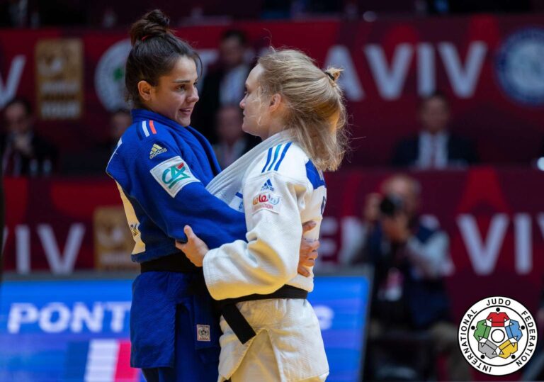 Victoire dos à dos pour la légère française Blandine Pont
