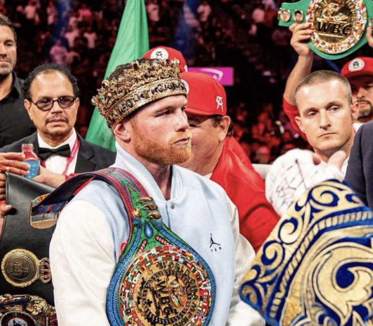Canelo Alvarez confirme le match revanche de Bivol en septembre