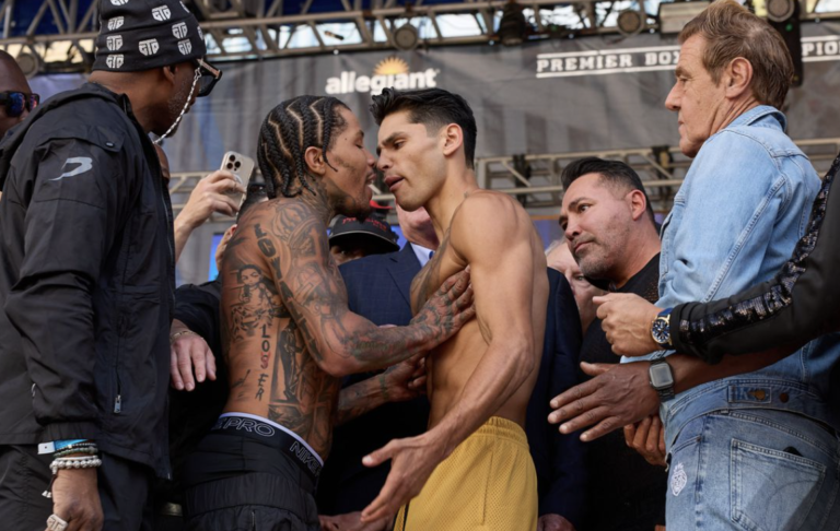Davis contre.  Garcia préliminaire et undercard en direct