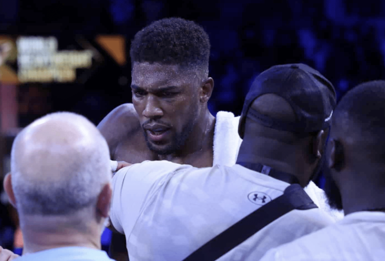 L&rsquo;état d&rsquo;esprit d&rsquo;Anthony Joshua examiné |  SPORTS DE COMBAT