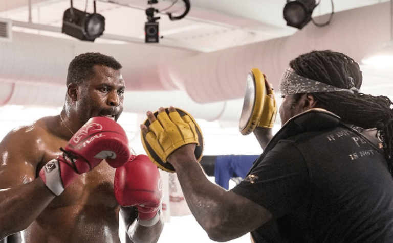 Ray Sefo « adorerait avoir » Francis Ngannou