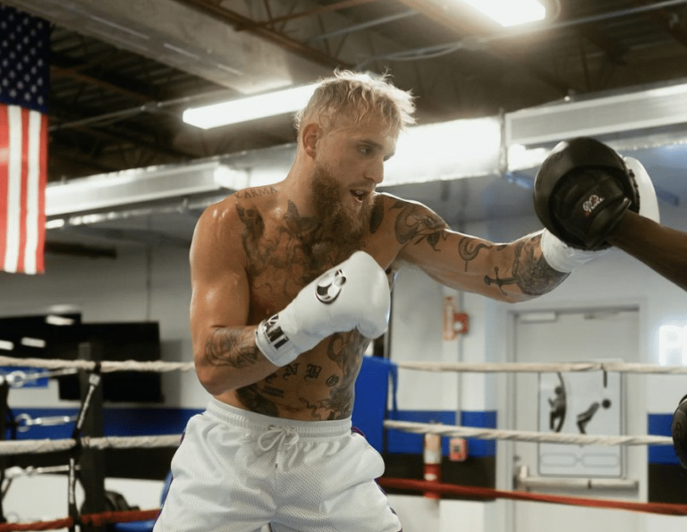 Jake Paul riposte aux commentaires de Conor McGregor