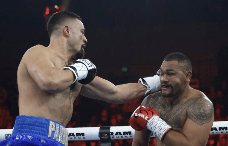 Joseph Parker bat Faiga Opelu