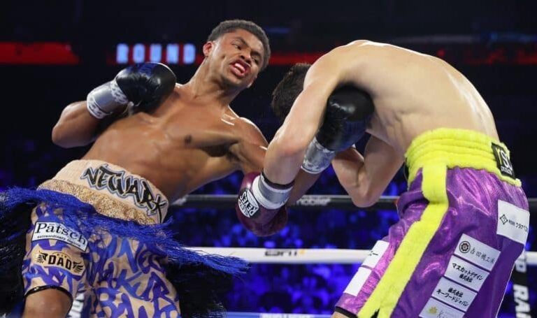 Shakur Stevenson bat Tank et Haney