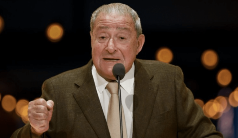Arum parle de Haney et Beterbiev contre.  Bivol