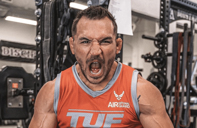 L&rsquo;affichage dominant d&rsquo;Oliveira impressionne Chandler
