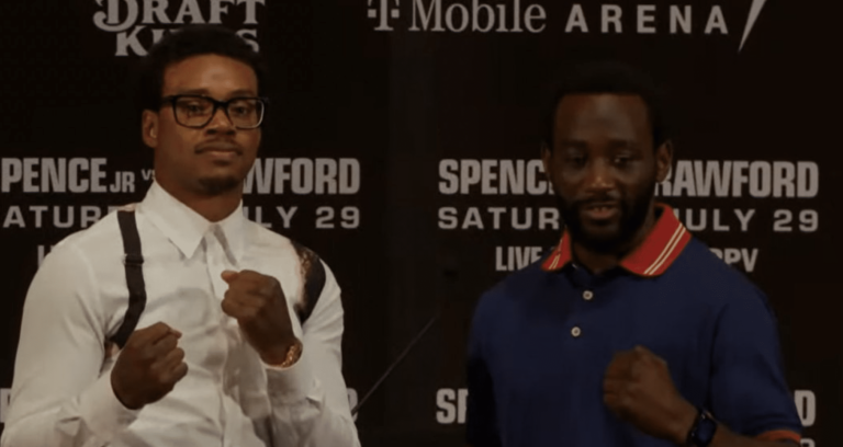 Spence contre.  Visite de presse de Crawford