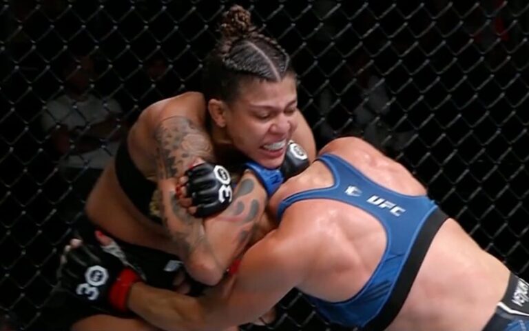 Mayra Bueno Silva surprend Holly Holm à l&rsquo;UFC 77