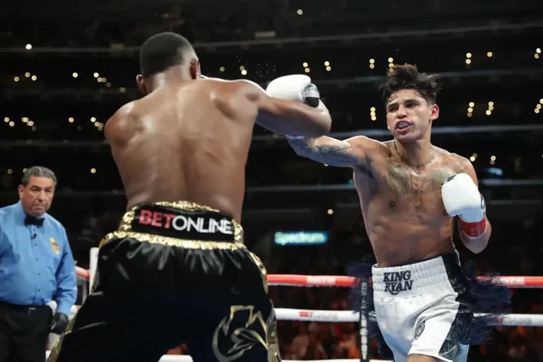 Ryan Garcia répond à Bernard Hopkins