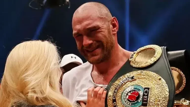 Fury se souvient de ses problèmes de santé mentale