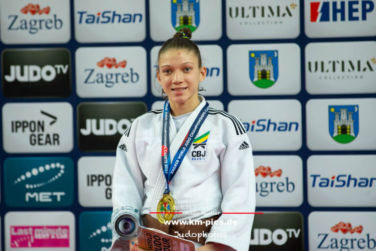 La Brésilienne Clarice Ribeiro remporte le titre mondial cadets -44 kg