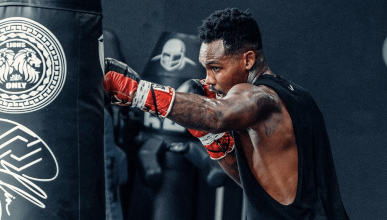 Le combat contre Crawford n’aura pas lieu à 168 ans