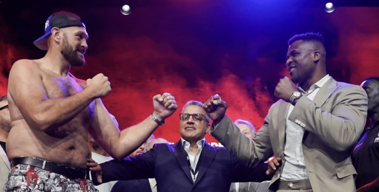 Fureur contre.  Presseur d’avant-combat de Ngannou