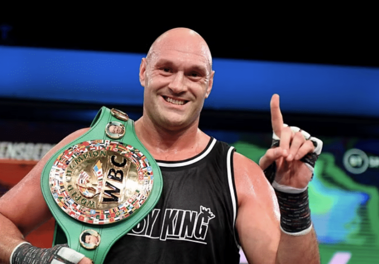 La ceinture WBC de Tyson Fury devrait-elle être retirée ?