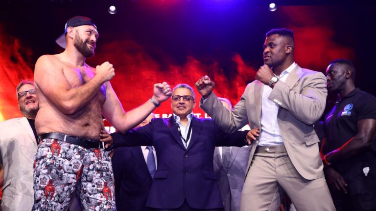 Le manager de Fury défend son physique et son état d&rsquo;esprit