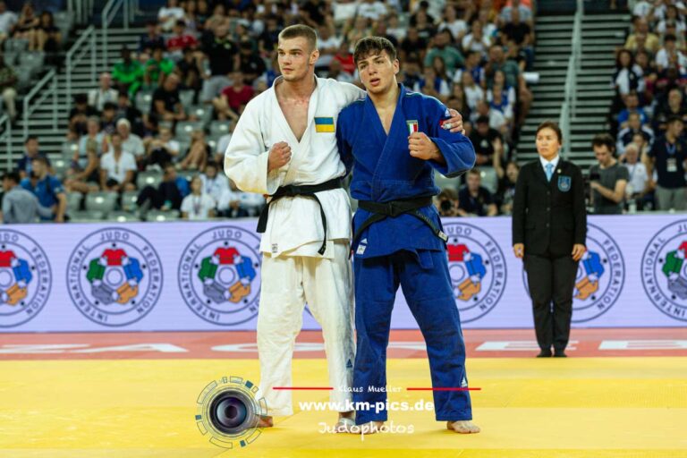 Nikita Yudanov règne sur sa division et possède la couronne