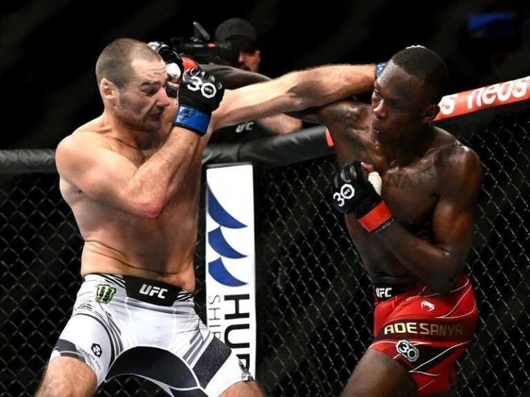 White appelle à un Adesanya contre.  Match revanche à Strickland