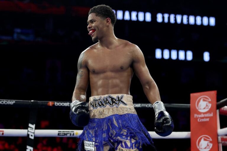 Stevenson veut « fumer » Lomachenko