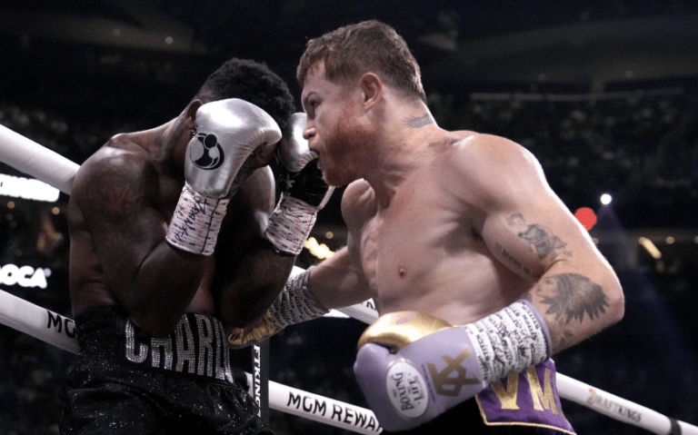 Canelo pourrait affronter Munguia et Benavidez