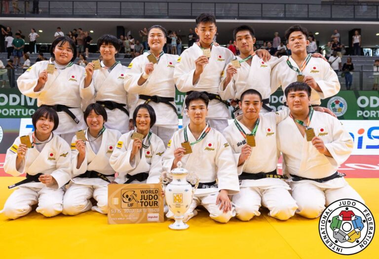 Champion du monde juniors japonais en finale contre la France