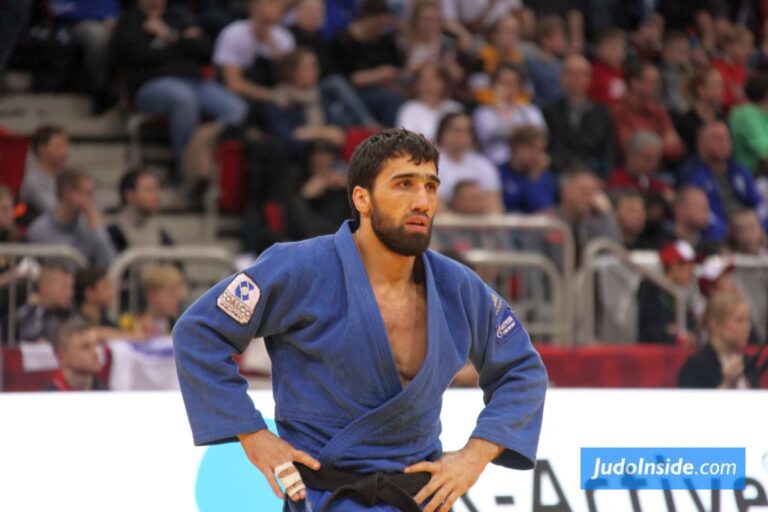 Khasan Khalmurzaev suspendu