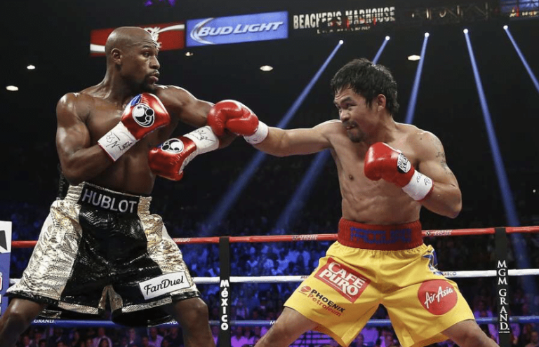 Mayweather contre.  Les pourparlers pour la revanche de Pacquiao sont en cours