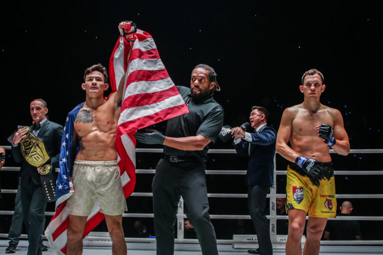 Thanh Le choque Ilya Freymanov avec une soumission au premier tour pour remporter le titre mondial intérimaire poids plume MMA