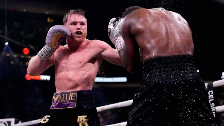 Canelo Alvarez remporte le prix WBC du meilleur combattant 2023
