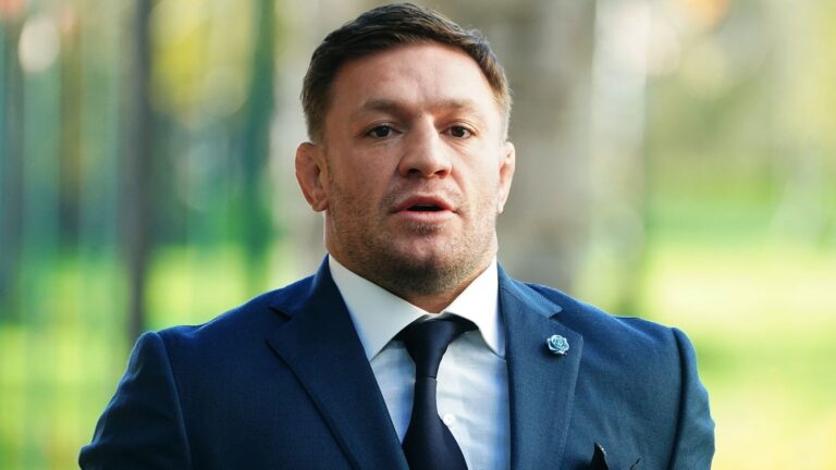 Le retour de McGregor à l&rsquo;UFC reporté |  SPORTS DE COMBAT