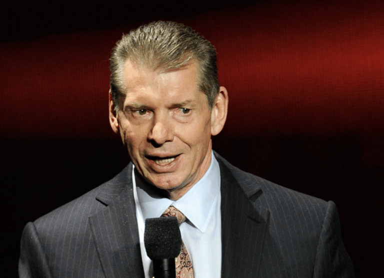 McMahon prévoit de vendre 700 millions de dollars