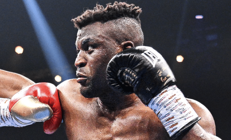 Ngannou fait partie du top 10 des poids lourds WBC