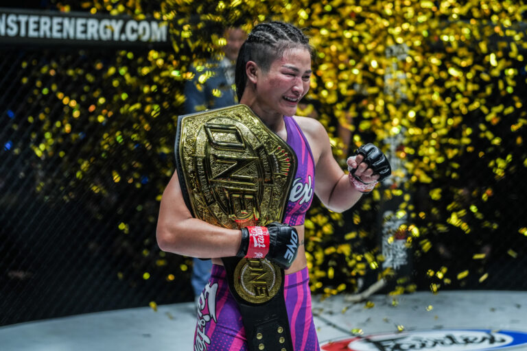Meilleur combattant MMA de 2023 : Stamp Fairtex termine une année sans faute en tant que champion du monde dans trois sports