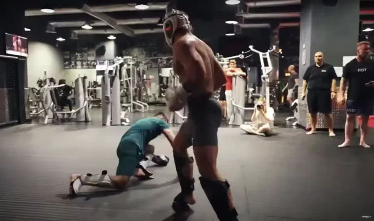 McGregor étourdit son partenaire d&rsquo;entraînement avec Knockdown