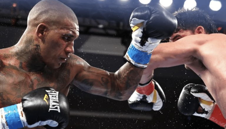 Conor Benn fait la une contre Peter Dobson