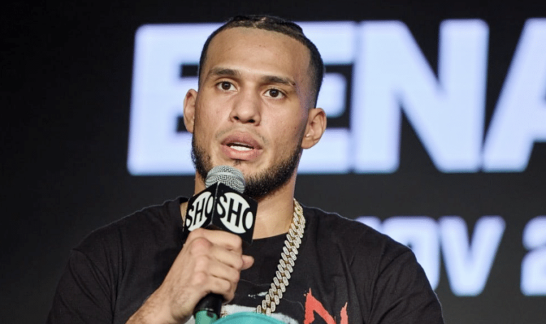 Benavidez cherche Charlo si Canelo affronte Munguia