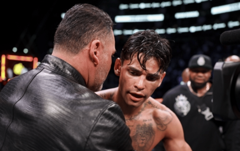 De La Hoya s&rsquo;engage à continuer à travailler avec Garcia