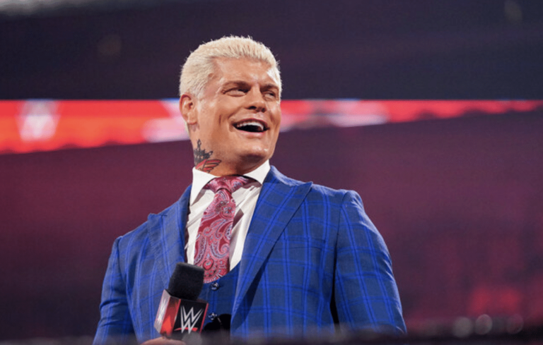 Cody Rhodes de la WWE envisage de se lancer dans un combat de MMA