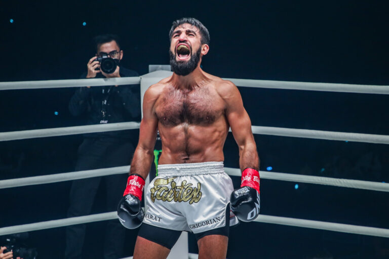 5 points à retenir de ONE 165 : Superlek contre.  Takeru