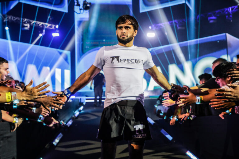 Chamil Gasanov contre.  Oh Ho Taek élevé au Main Event de ONE Fight Night 18 sur Prime Video