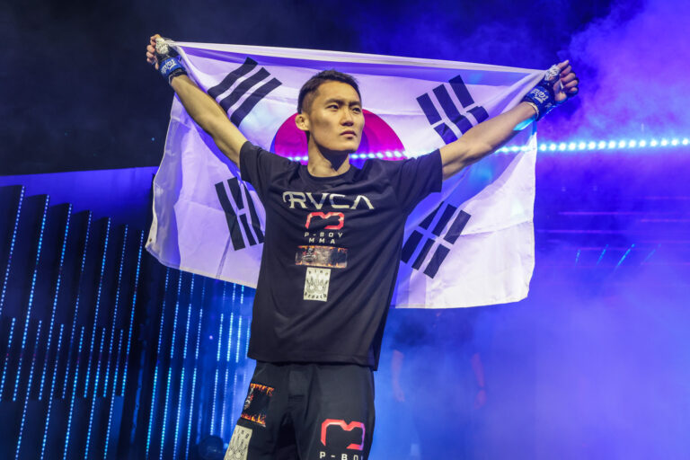 «Je suis le meilleur combattant» – Kwon Won Il prévoit de terminer Shinechagtga Zoltsetseg par tous les moyens nécessaires
