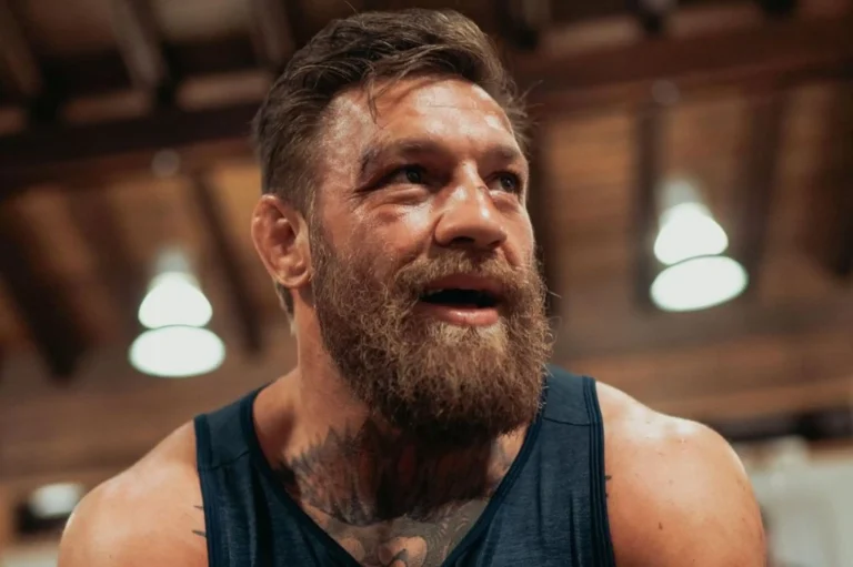 McGregor fait allusion au combat de l&rsquo;UFC 300 ;  Chandler répond