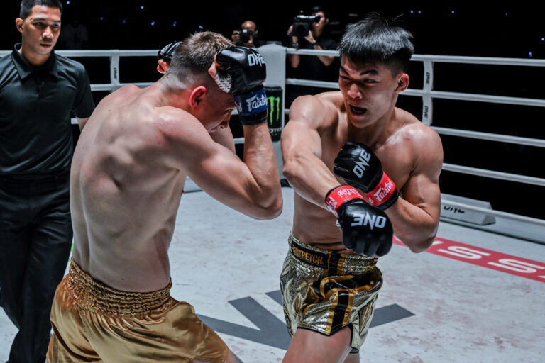 Rambolek met fin à la course de Sen, Avatar remporte la quatrième victoire consécutive avec KO tardif lors de ONE Friday Fights 51