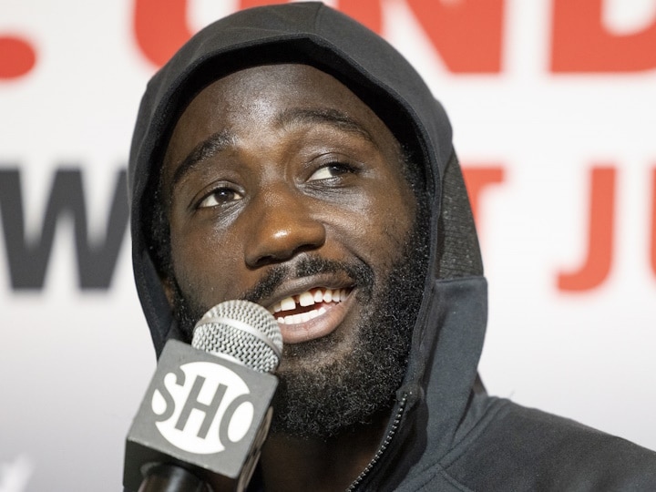 Crawford Trolls Thurman pour sa promotion avec Rolly