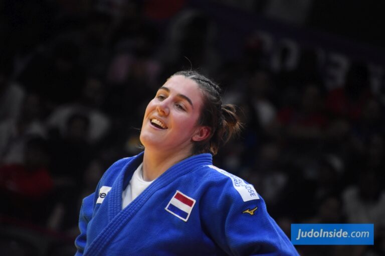 La détentrice du record Guusje Steenhuis brille avec une quatrième médaille d&rsquo;or