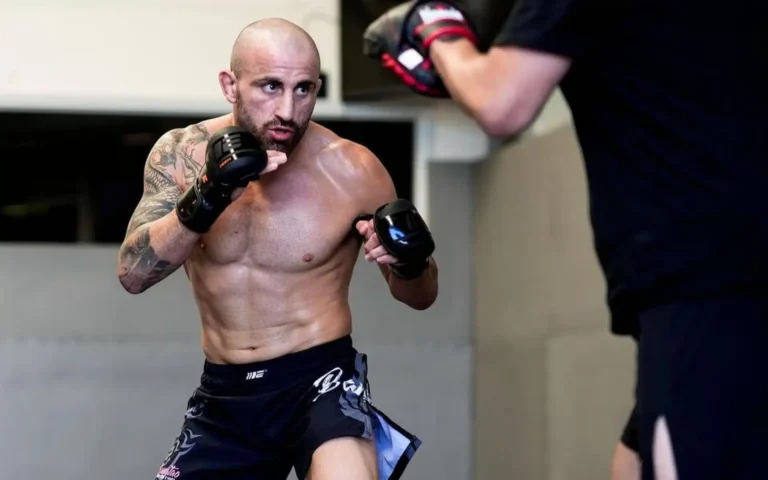 Volkanovski évoque ses habitudes avant la défaite de Makhachev