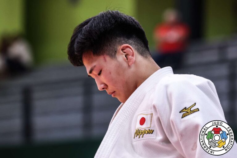 Keita Hadano surprend Baruch Shmailov pour l&rsquo;or