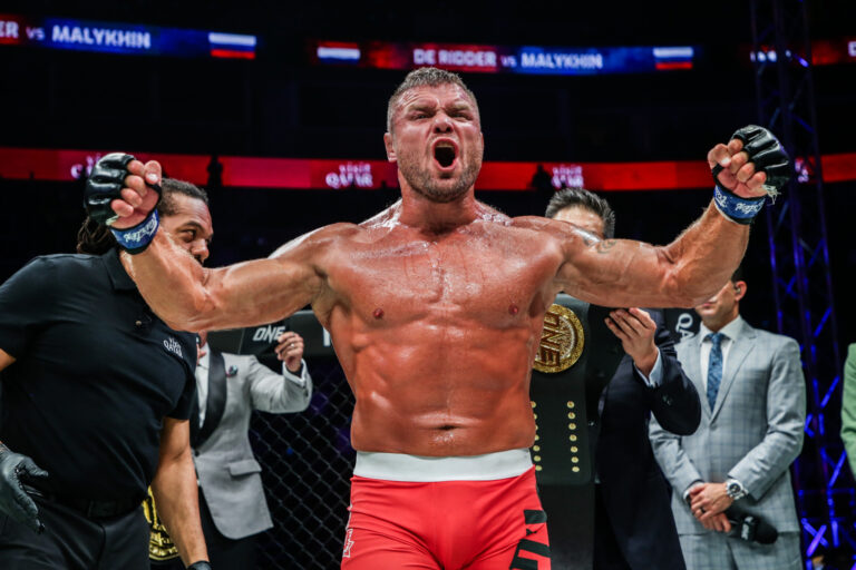 Soundtrack of a World Champion: Anatoly Malykhin partage ses goûts musicaux surprenants