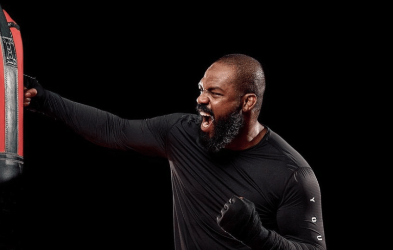 Jon Jones divulgue sa date de retour à l'UFC