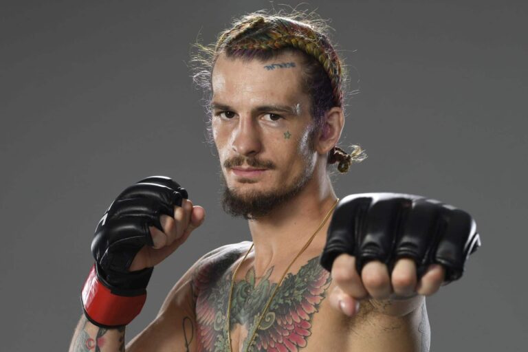 Le champion de l'UFC Sean O'Malley victime d'écrasement partage une vidéo de flics entourant sa maison